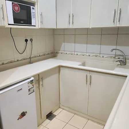 طرف الطريق Apartment Al Hawiyah Exterior photo